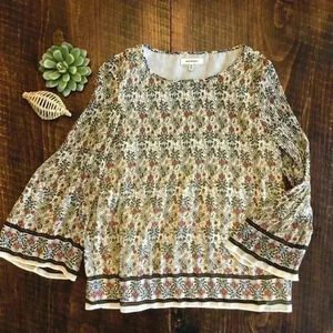 Max Studio | Flowy Floral Top w/Bell Sleeves